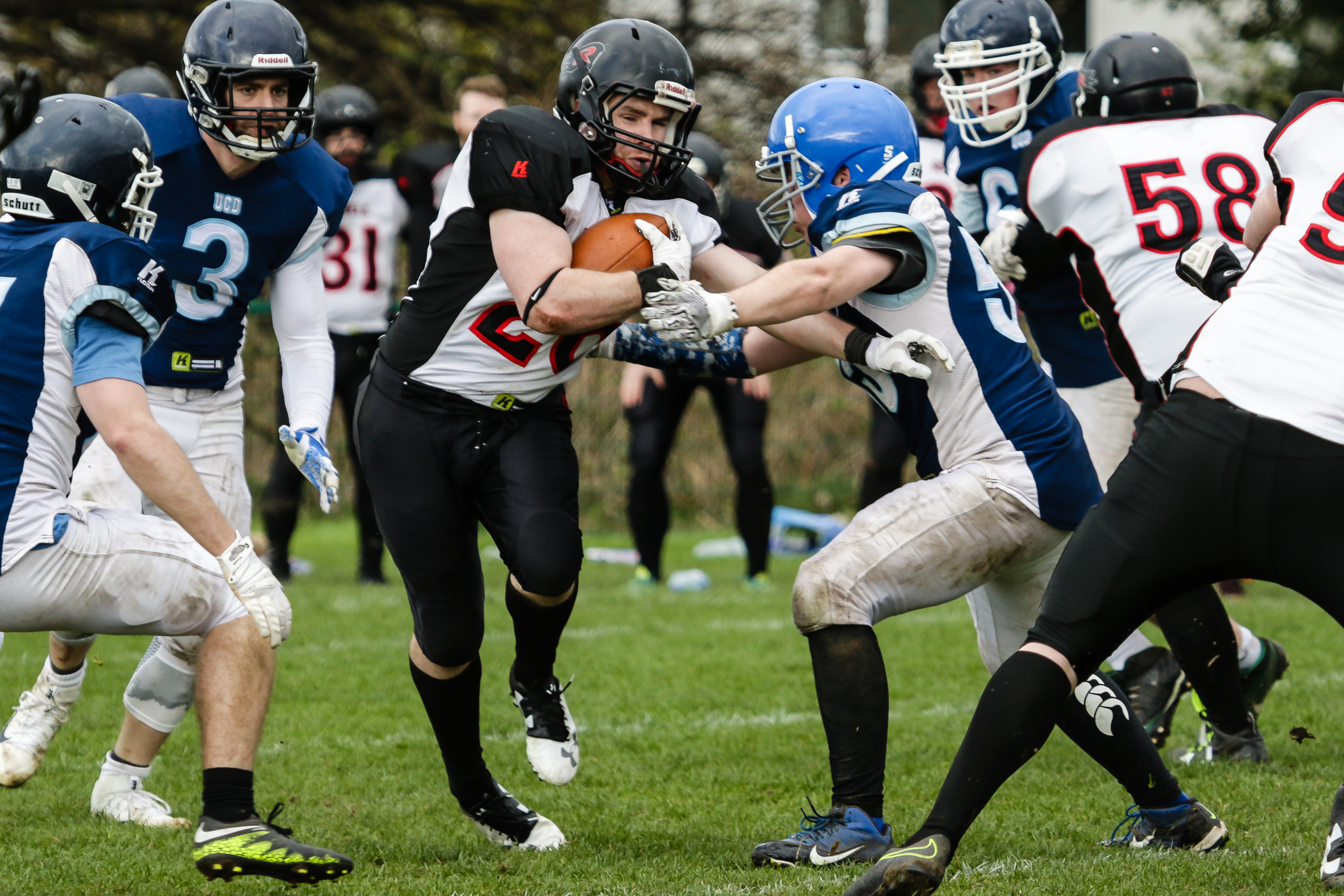 Лига сша. Джон МАКДАУЭЛЛ американский футбол. Скотт Пилигрим American Football cheneese Football. Александр Чернодуб американский футбол. Регби лига американская.