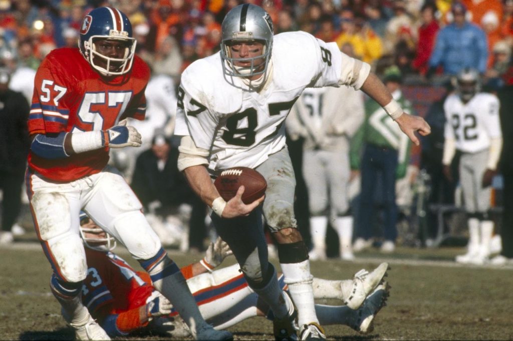 Hall of Fame Raider, Dave Casper