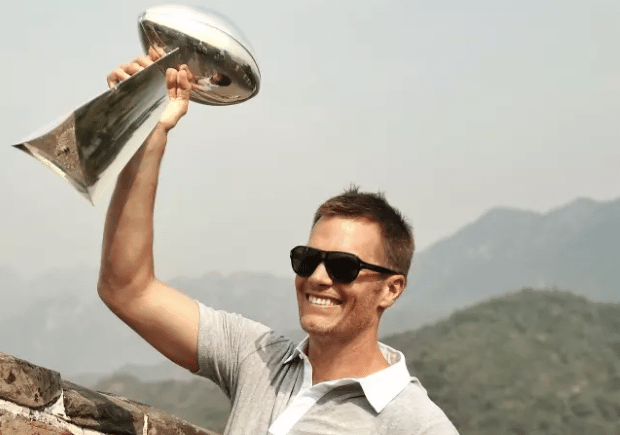 Tom Brady 'dreams' of taking the NFL to China - Eurosport