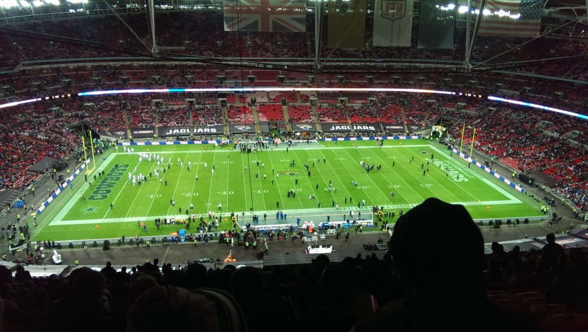 Wembley and Twickenham to host 2016 NFL UK games in London in International  Series