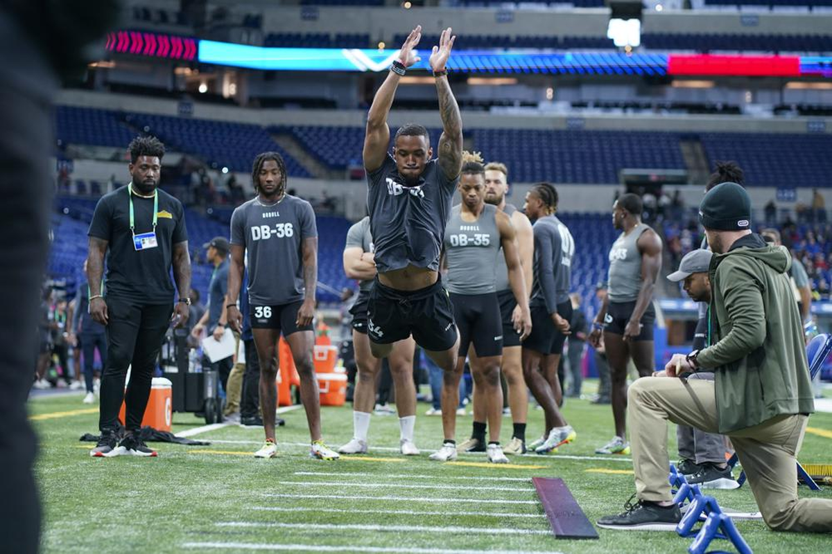 Turner takes lead with 4.26second 40 at NFL combine